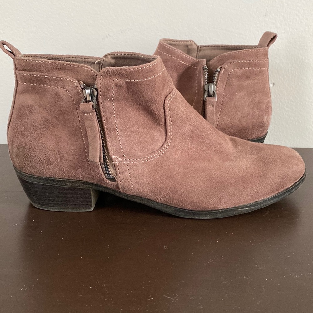 Ankle booties